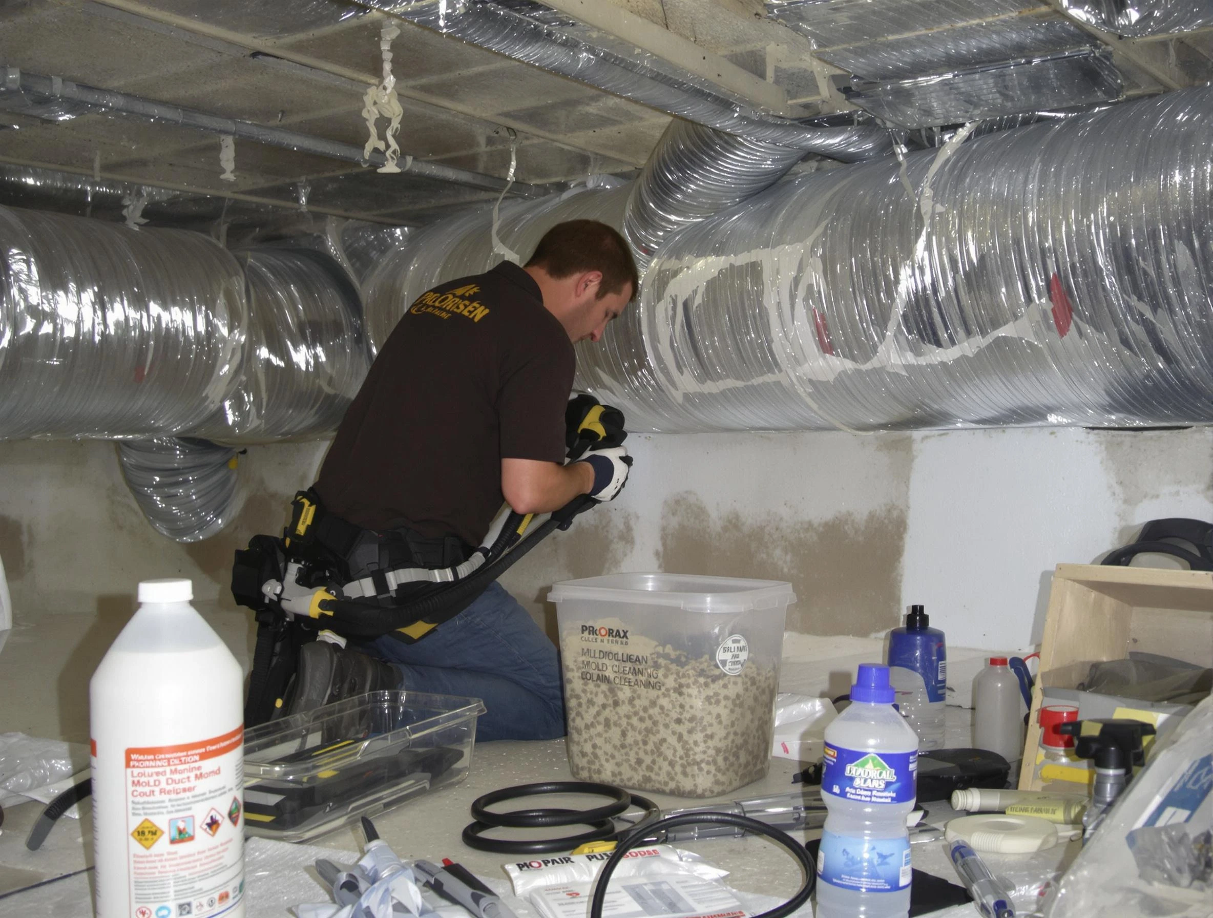 Chandler Air Duct Cleaning specialist performing professional mold removal from air ducts in Chandler